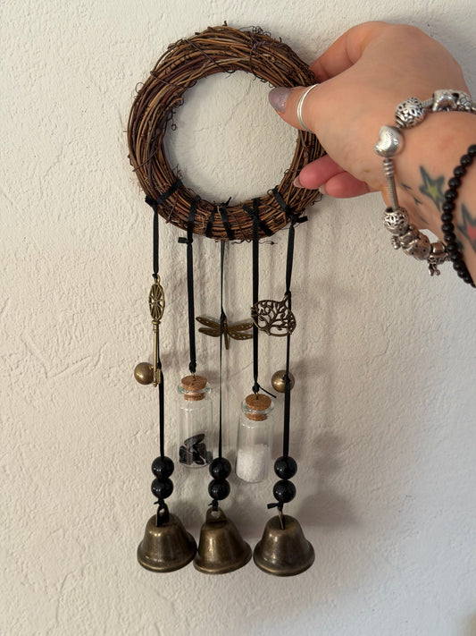 Hexen-Schutzglocken – handgefertigt mit Meersalz & schwarzem Turmalin