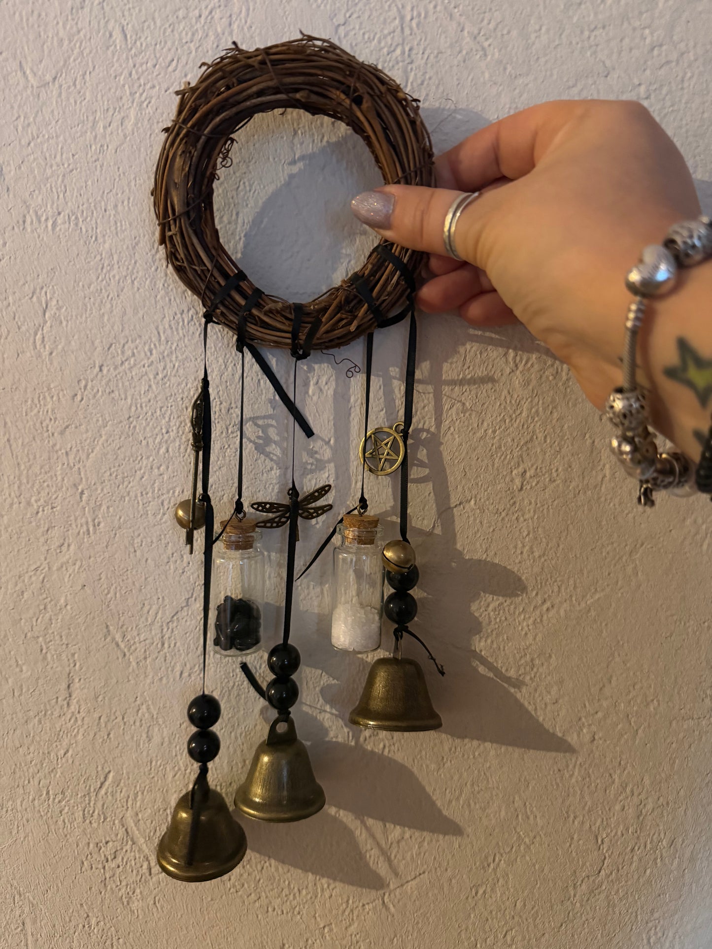 Hexen-Schutzglocken – handgefertigt mit Meersalz & schwarzem Turmalin